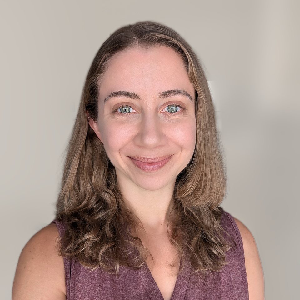 Claire Almand, headshot